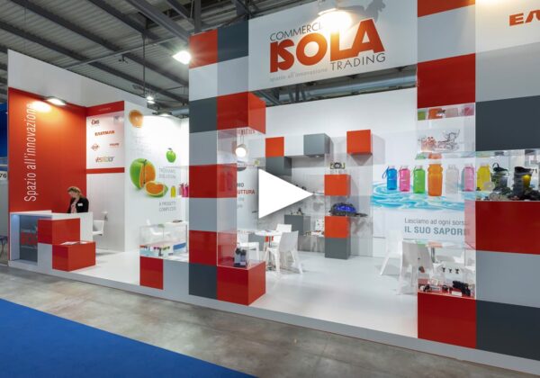 Commerciale Isola Trading Fiera Triennale PLAST Milano